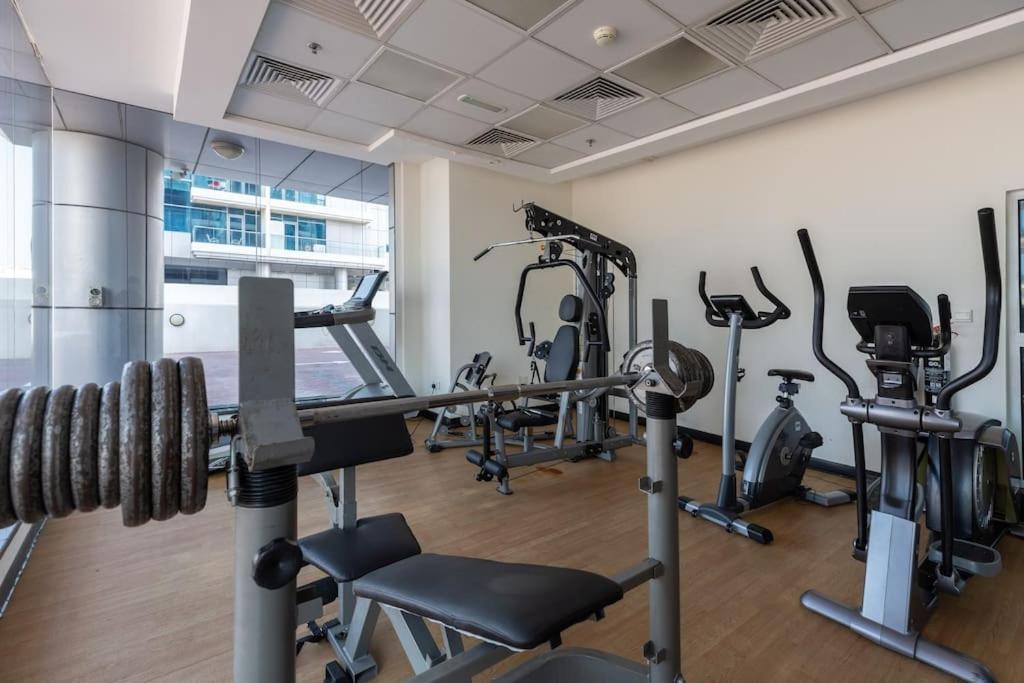 Apartment Waves Homes - Cozy & Fully Furnished In Sports